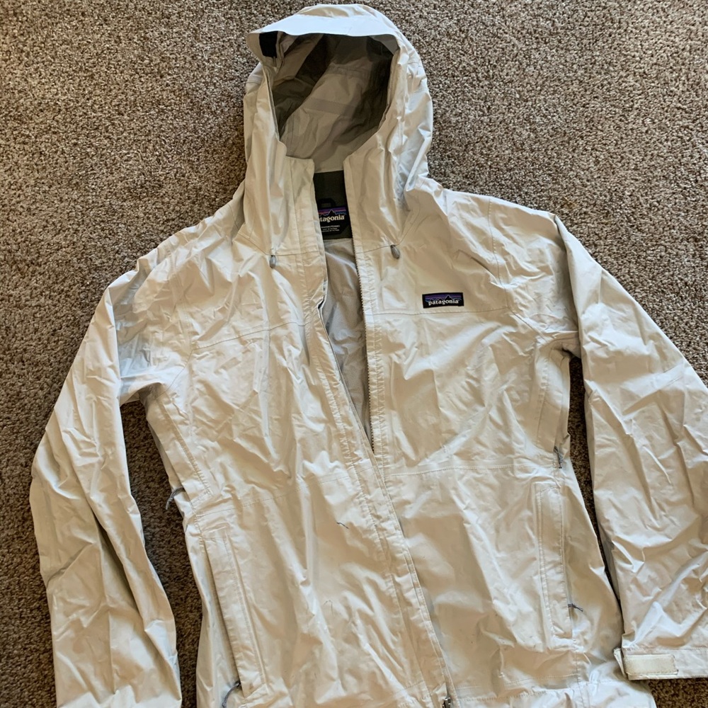Patagonia Torrentshell Rain Jacket | Size Small
